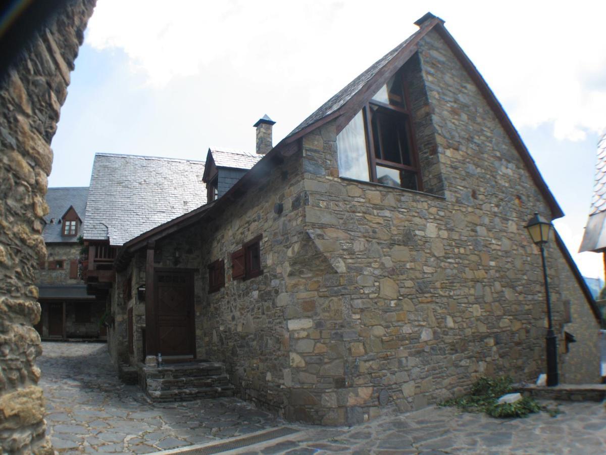 Casa De Piedra Con Encanto En El Bonito Pueblo De Bagergue 외부 사진