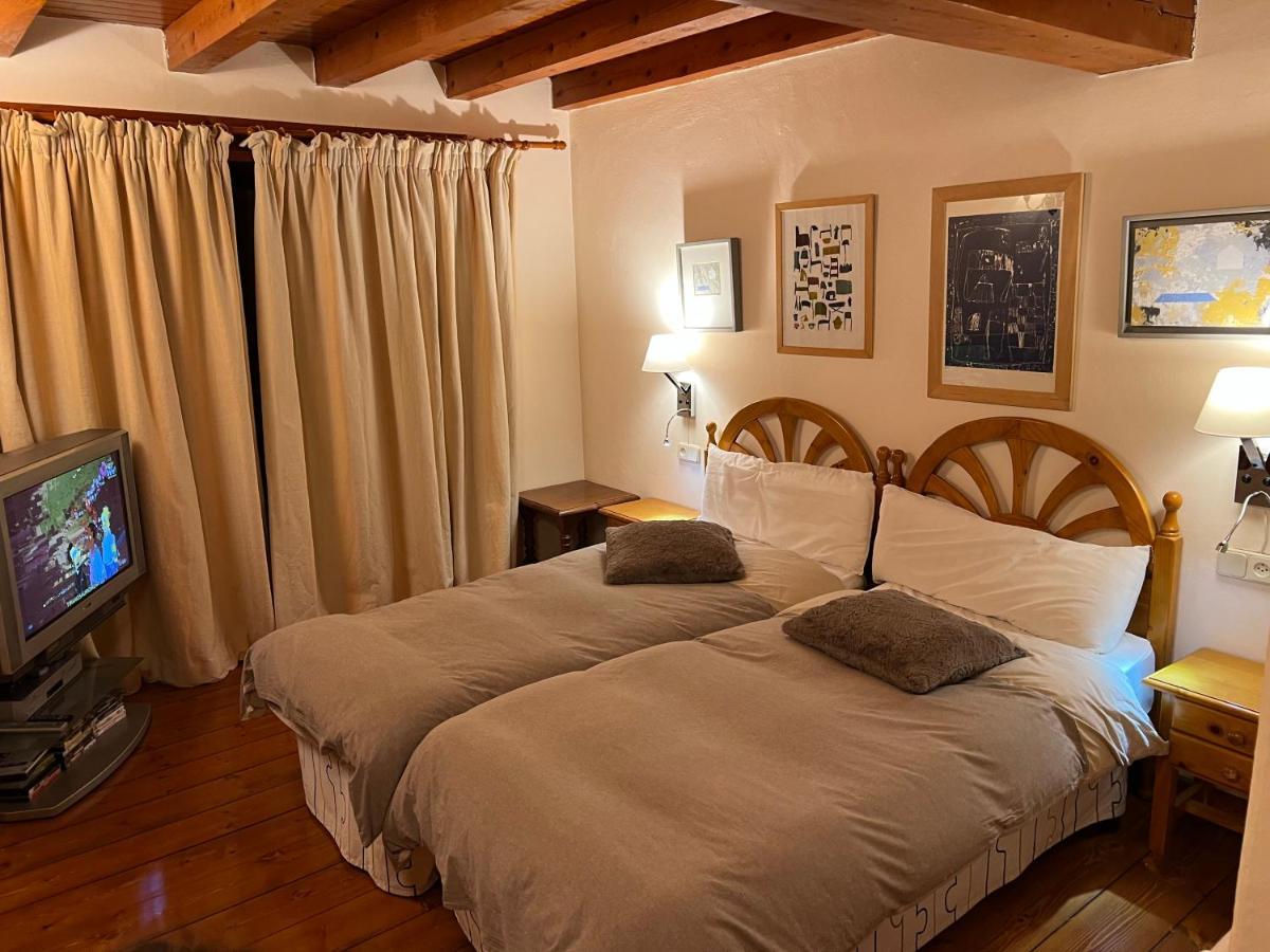 Casa De Piedra Con Encanto En El Bonito Pueblo De Bagergue 외부 사진