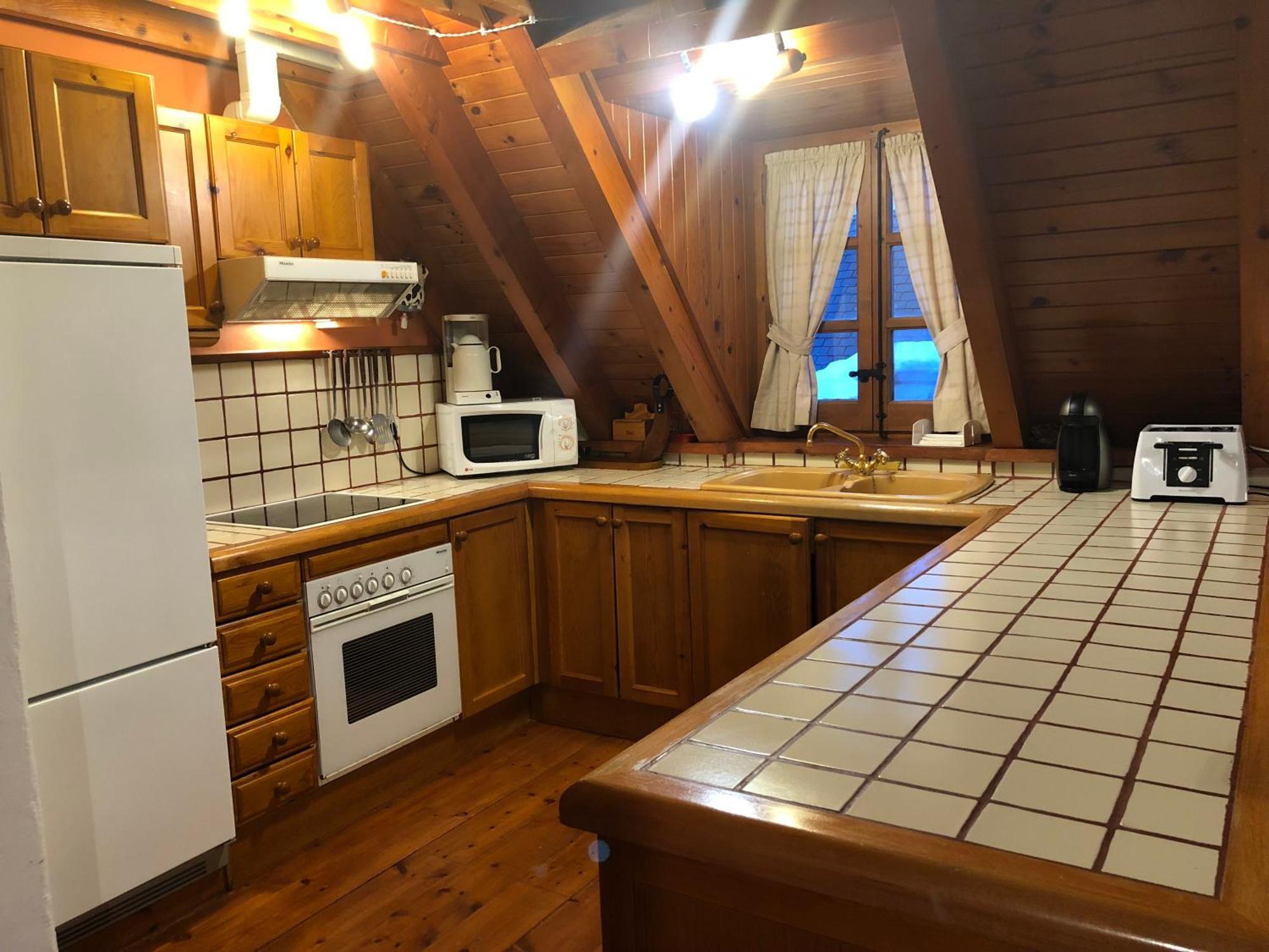 Casa De Piedra Con Encanto En El Bonito Pueblo De Bagergue 외부 사진
